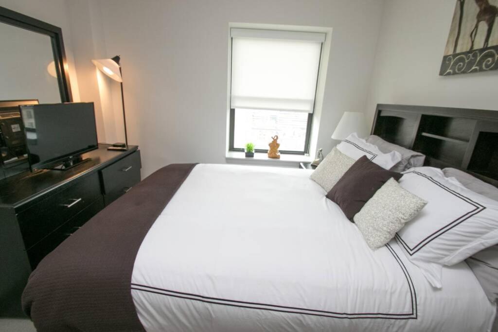 Ultra Modern New 1Br 1Ba By Rittenhouse Doorman!!! Philadelphia Exterior photo
