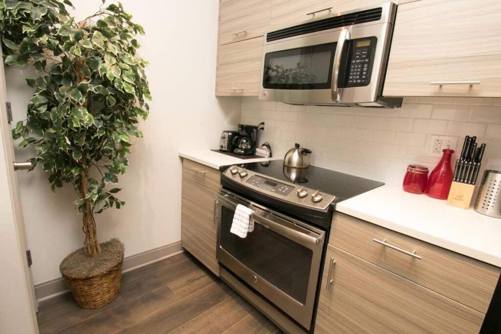 Ultra Modern New 1Br 1Ba By Rittenhouse Doorman!!! Philadelphia Exterior photo