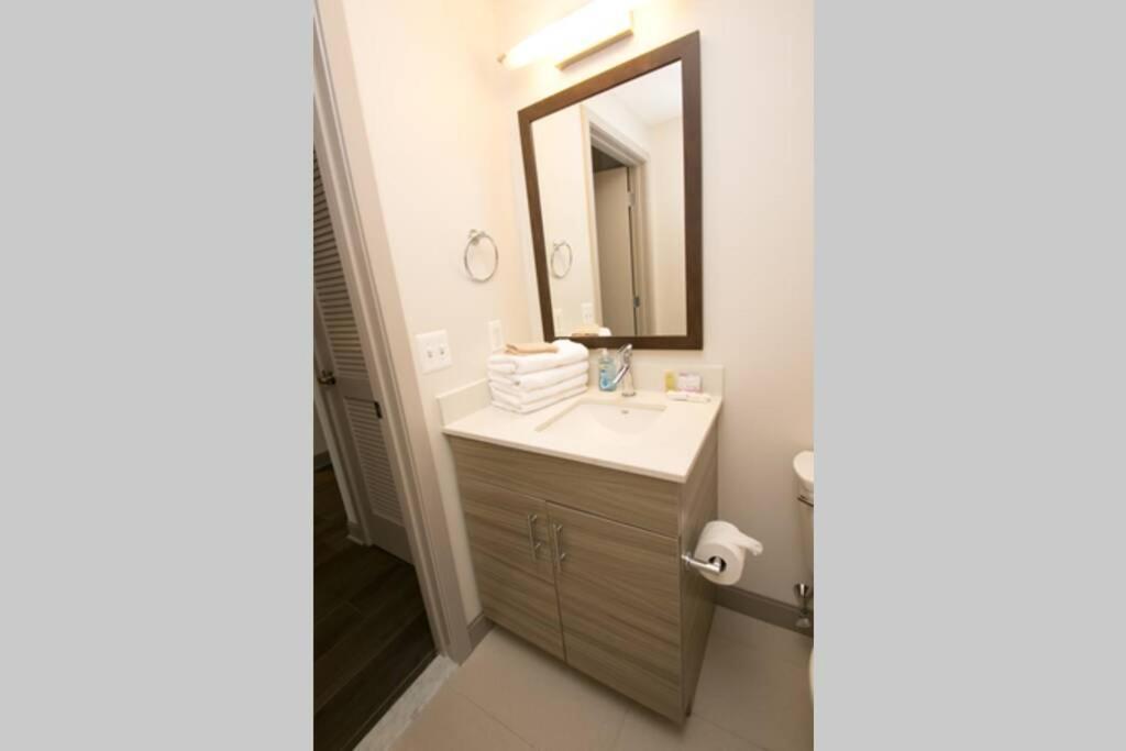 Ultra Modern New 1Br 1Ba By Rittenhouse Doorman!!! Philadelphia Exterior photo